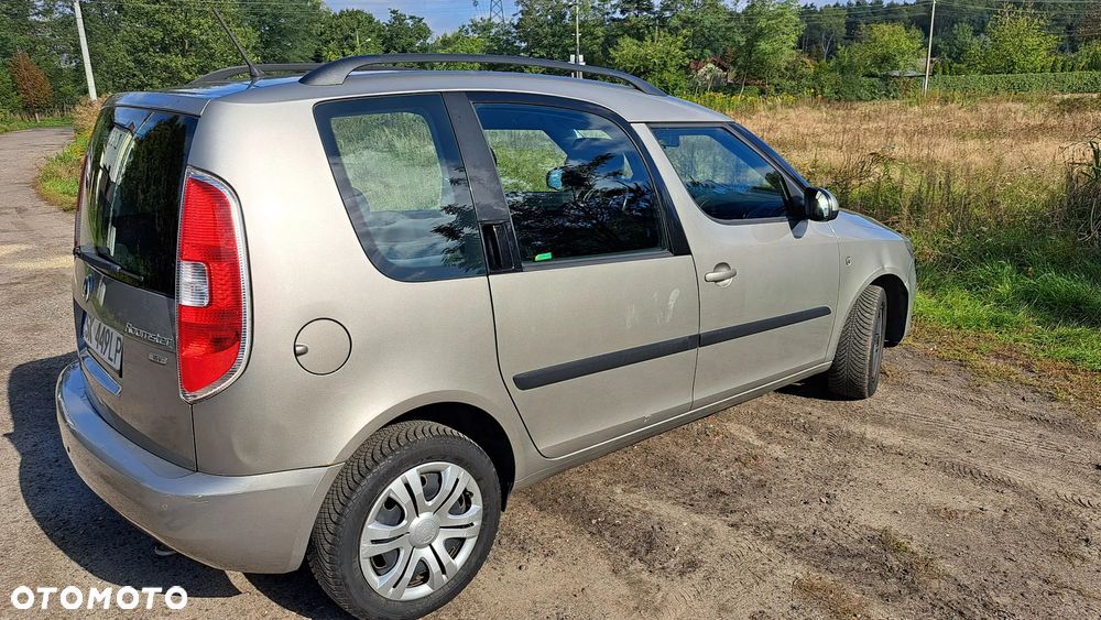 Skoda Roomster 1.4 16V Ambition - 5