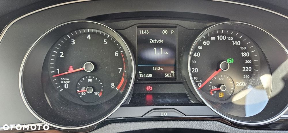 Volkswagen Passat Variant 2.0 TSI Business DSG - 22