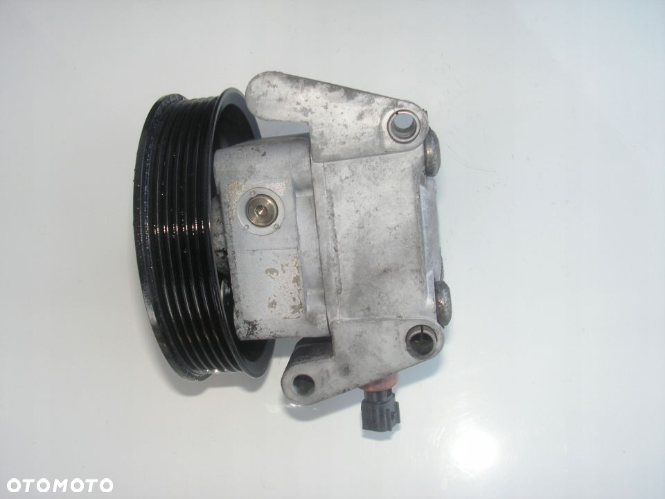 FORD FOCUS MK2 1,6 POMPA WSPOMAGANIA 4M513A696AD - 3