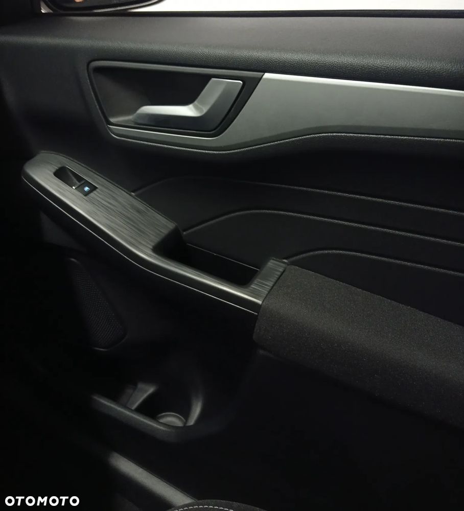 Ford Kuga 1.5 EcoBoost FWD Titanium ASS GPF - 15