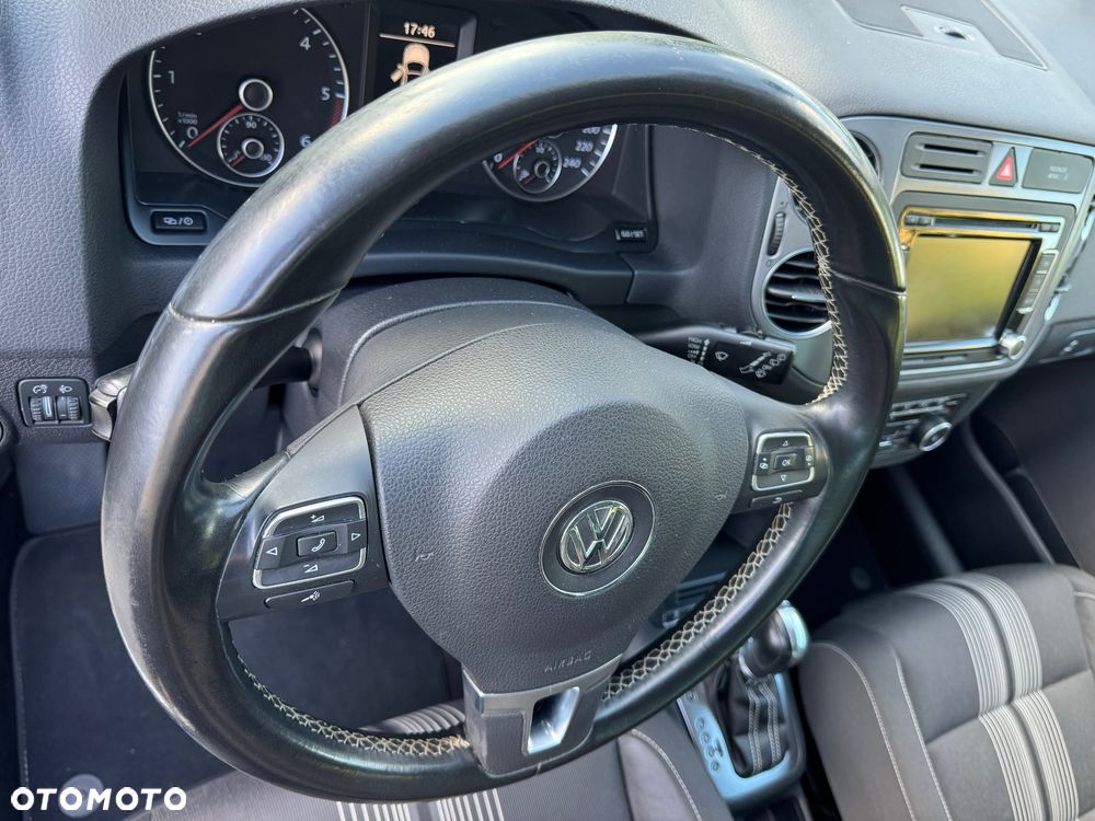 Volkswagen Golf Plus 1.6 TDI DPF DSG MATCH - 17