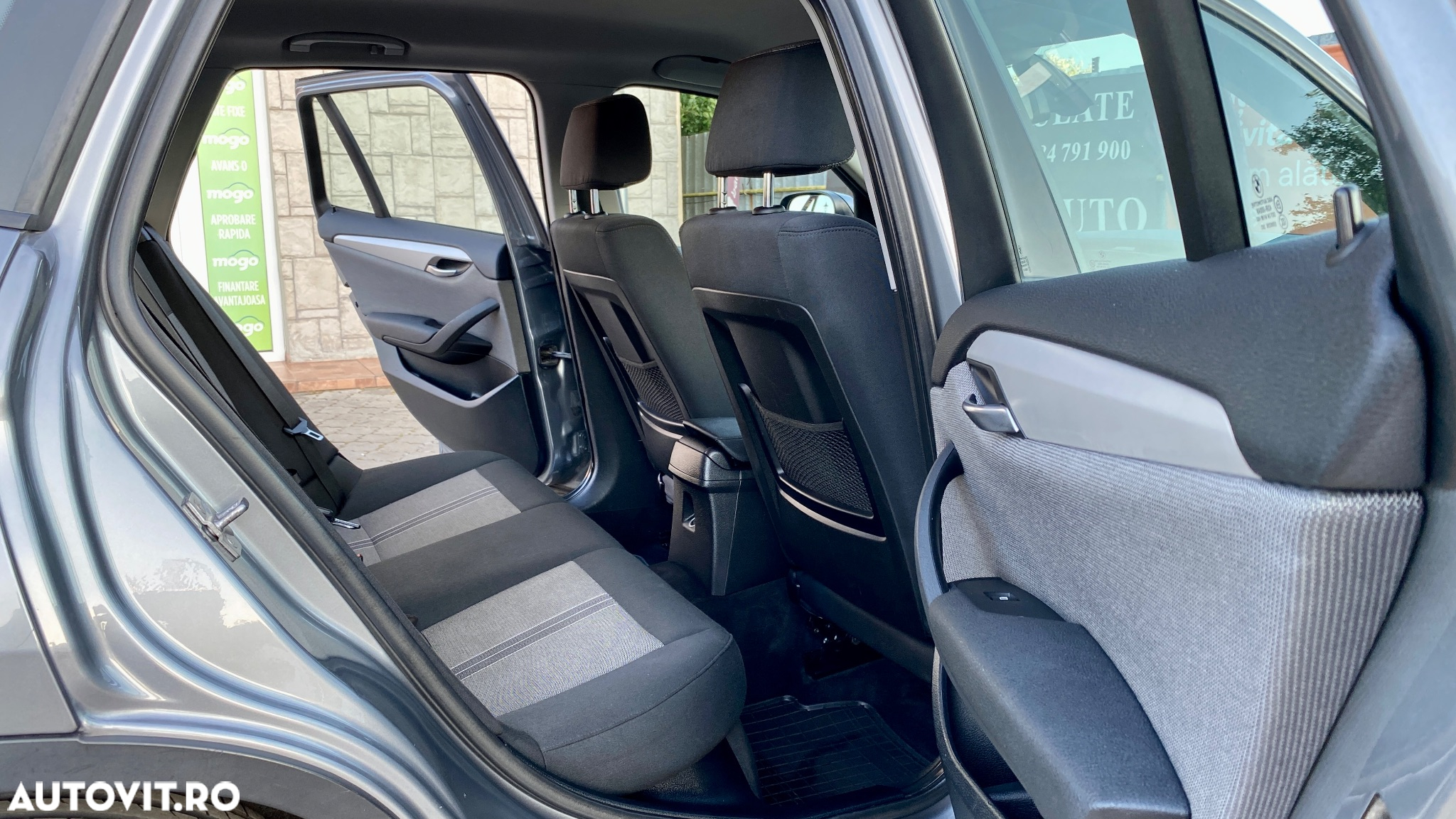 BMW X1 xDrive20d - 9