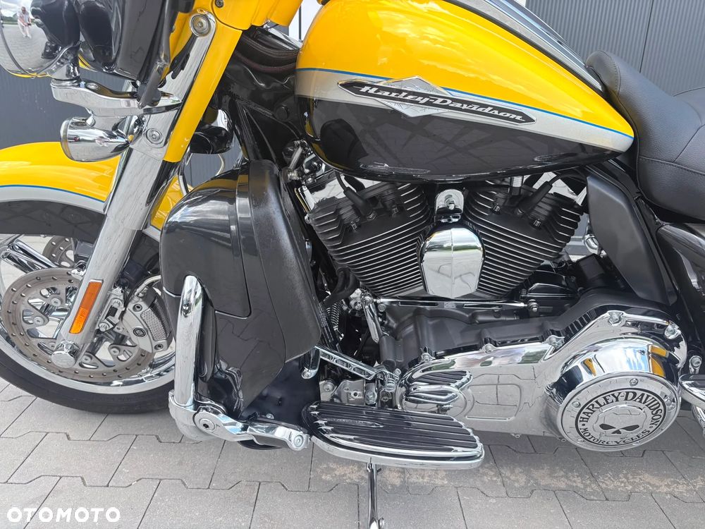 Harley-Davidson Touring Electra Glide - 11