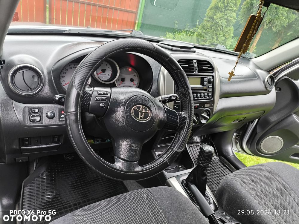 Toyota RAV4 1.8 VVT-i Terra 2WD - 7