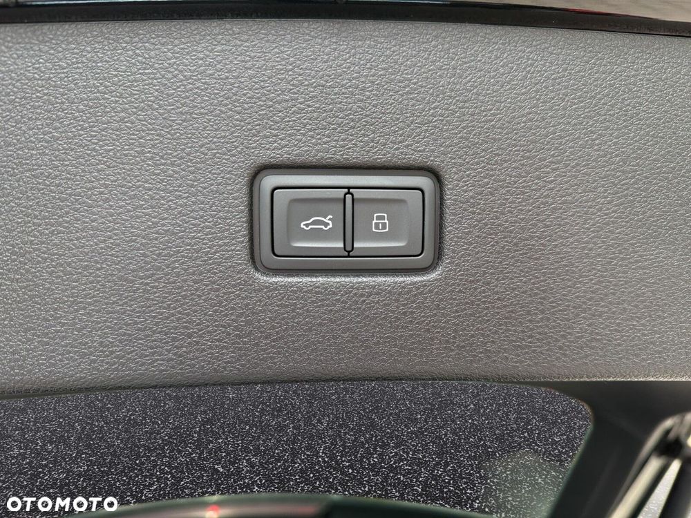Audi Q8 45 TDI mHEV Quattro Tiptronic - 38