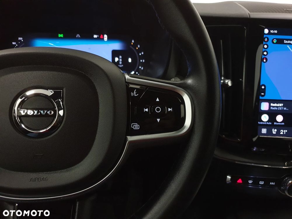 Volvo XC 60 B4 D Geartronic RDesign - 12