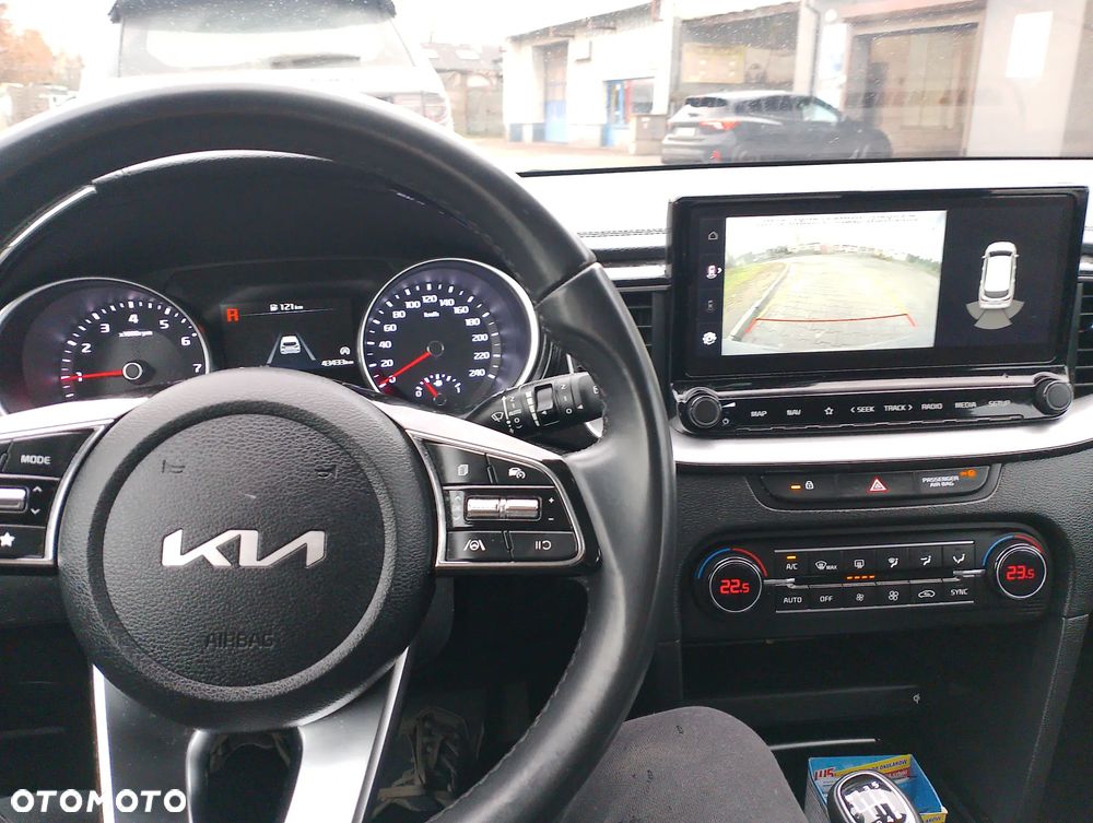 Kia Ceed - 14
