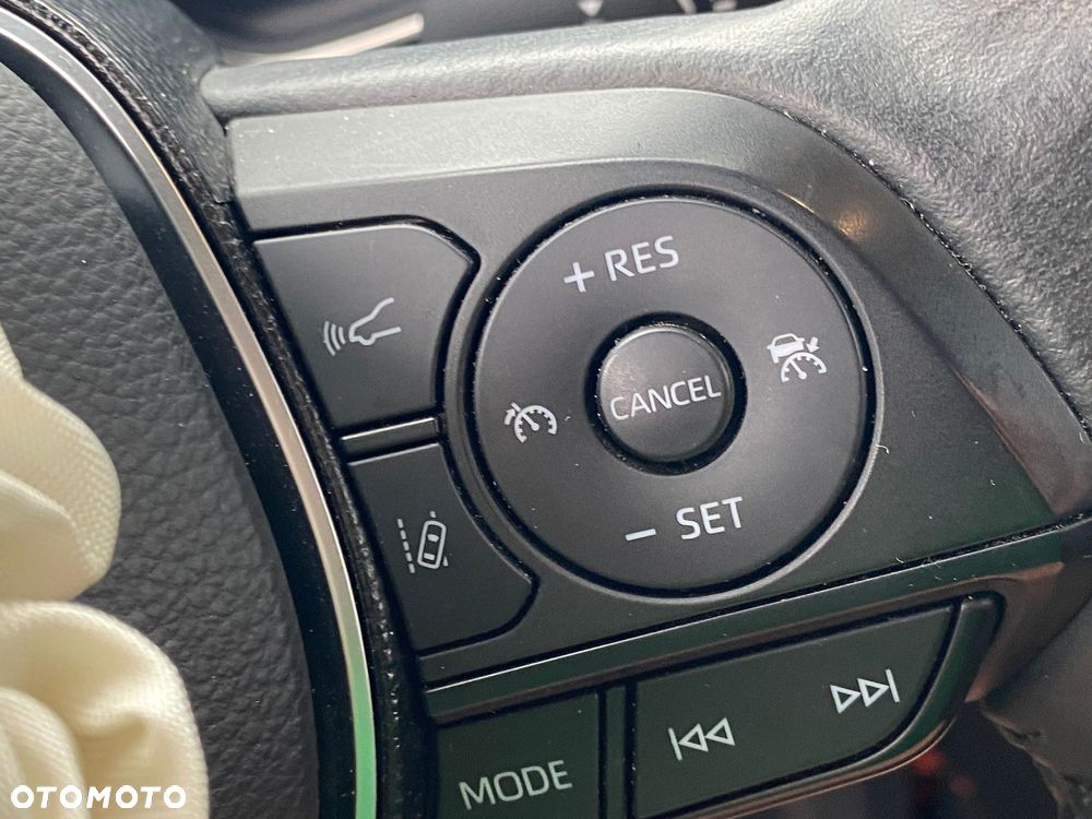 Suzuki Swace 1.8 Hybrid Elegance CVT - 19