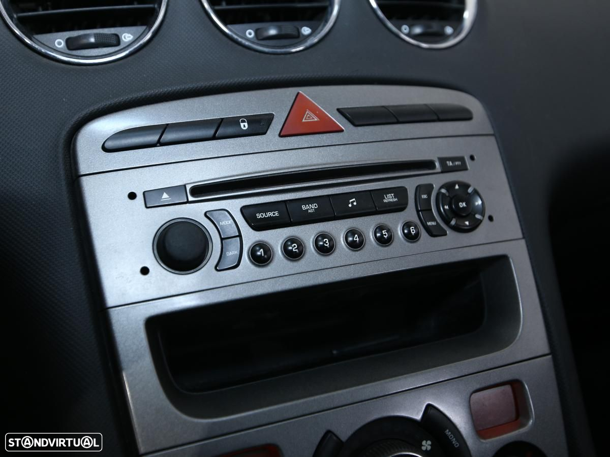 Peugeot 308 - 4
