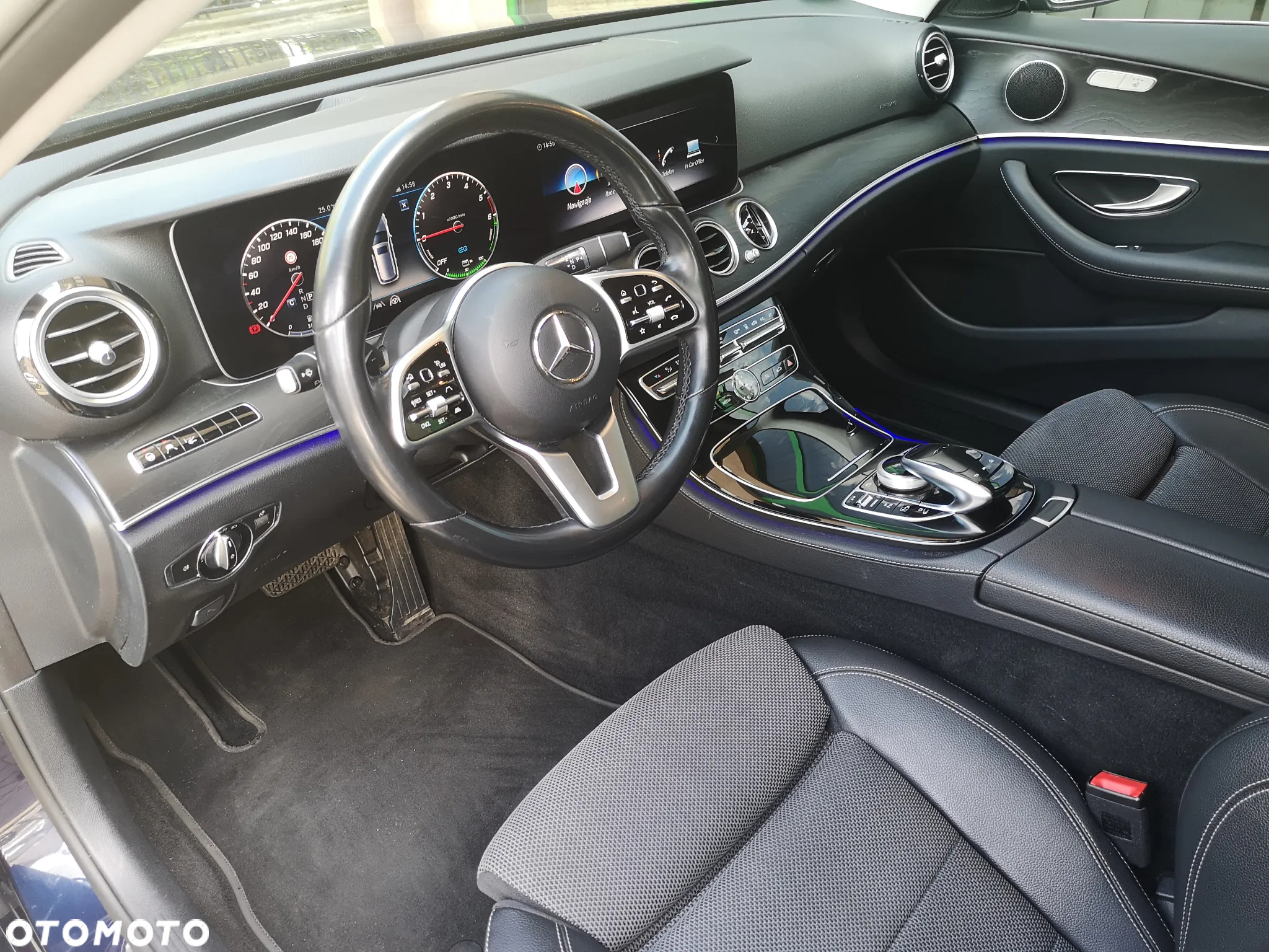 Mercedes-Benz Klasa E 300 de 9G-TRONIC - 11