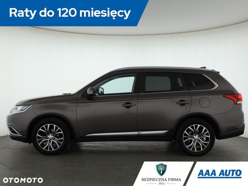 Mitsubishi Outlander - 4