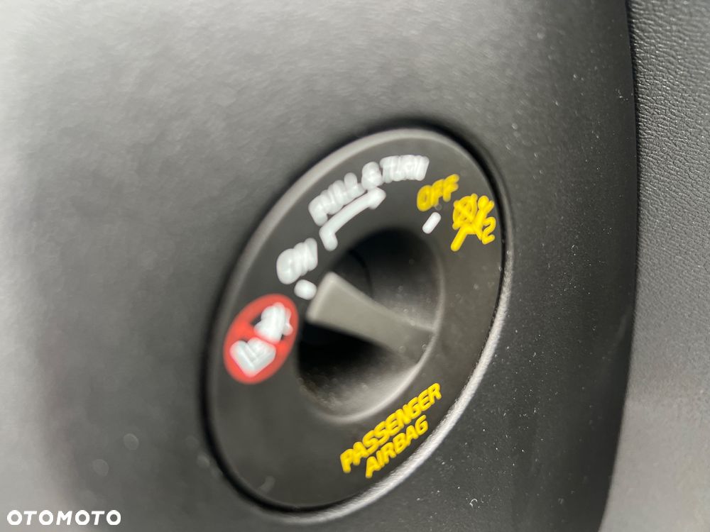 Volvo XC 60 B4 D AWD Plus Dark - 21