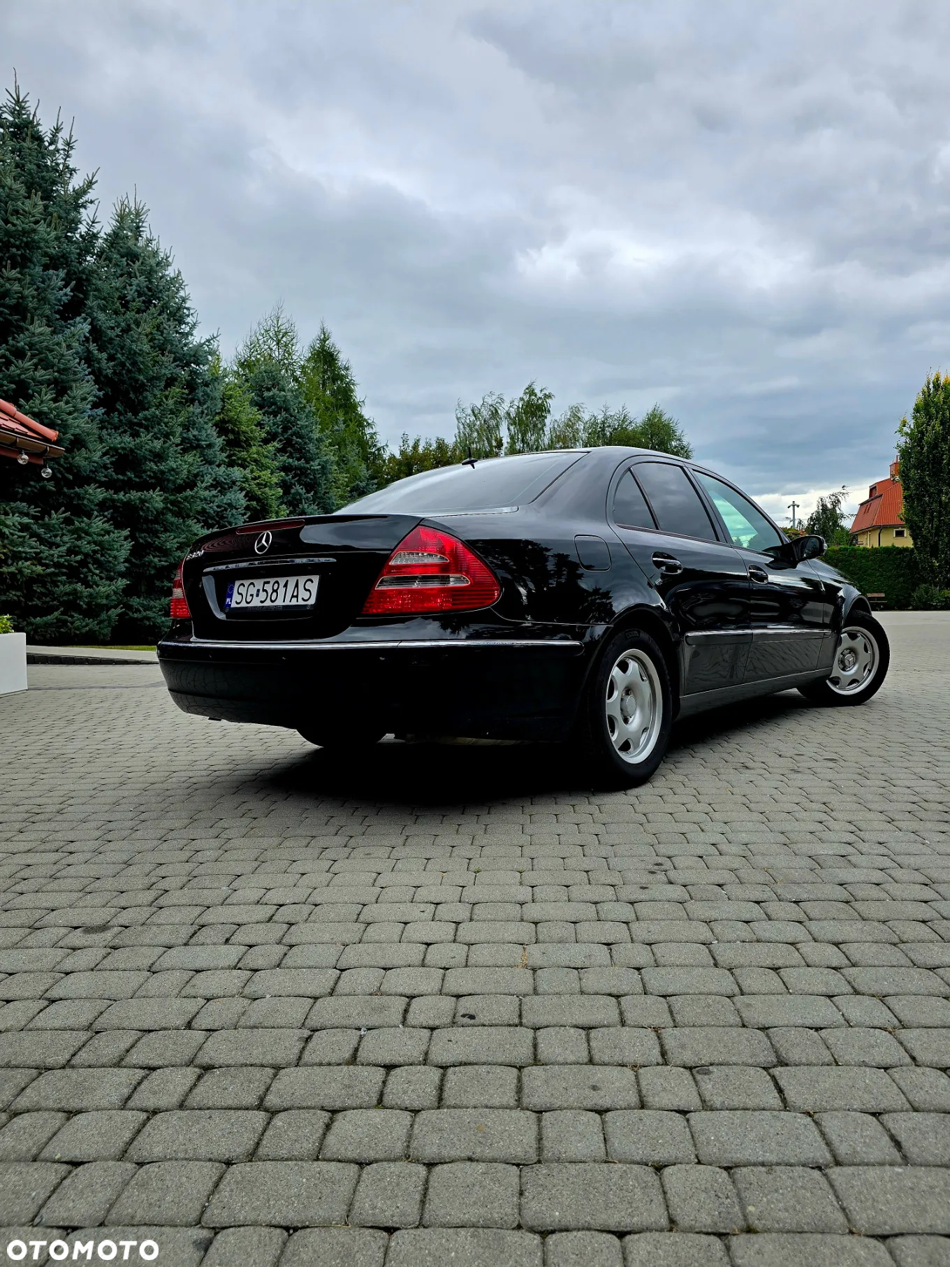 Mercedes-Benz Klasa E 320 Elegance - 4