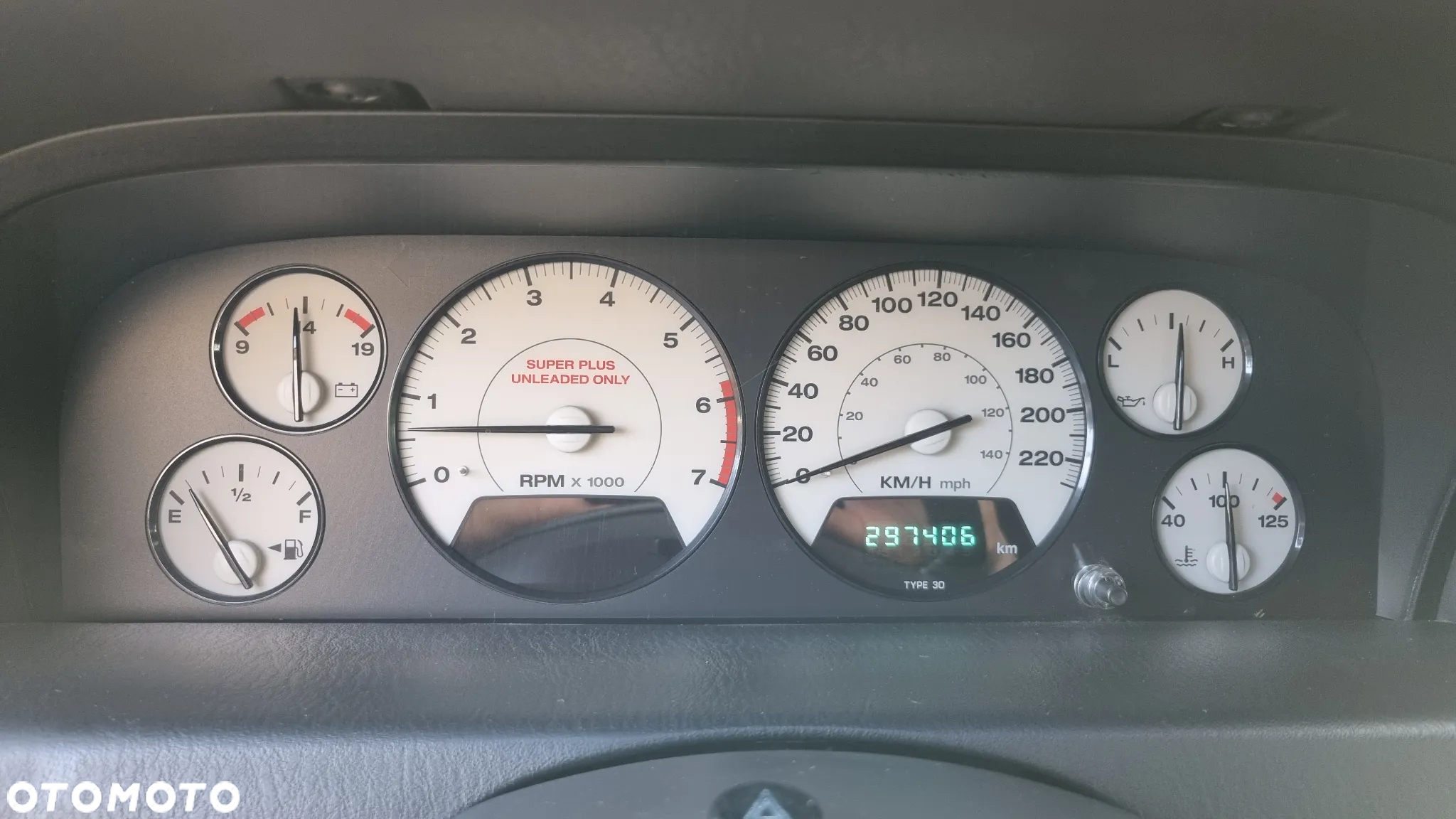 Jeep Grand Cherokee 4.7 Overland - 5