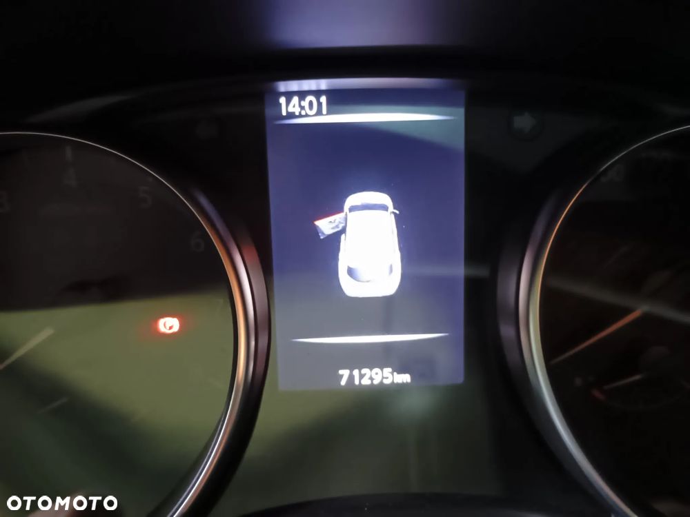 Nissan Qashqai 1.6 DIG-T N-Connecta - 8