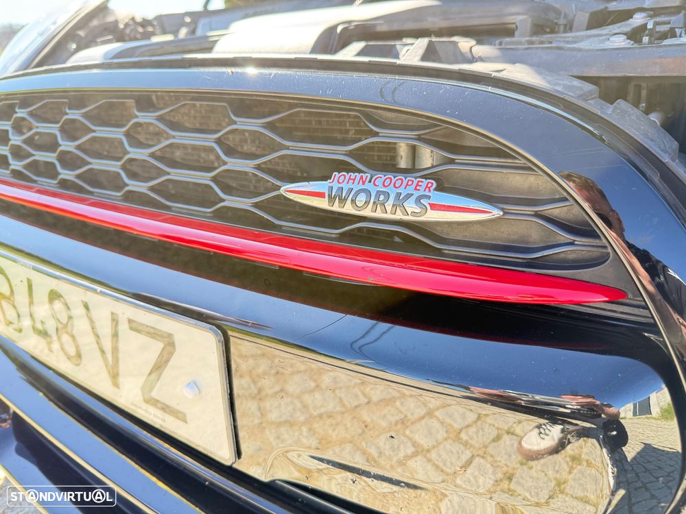 MINI 3 Portas One D - 10