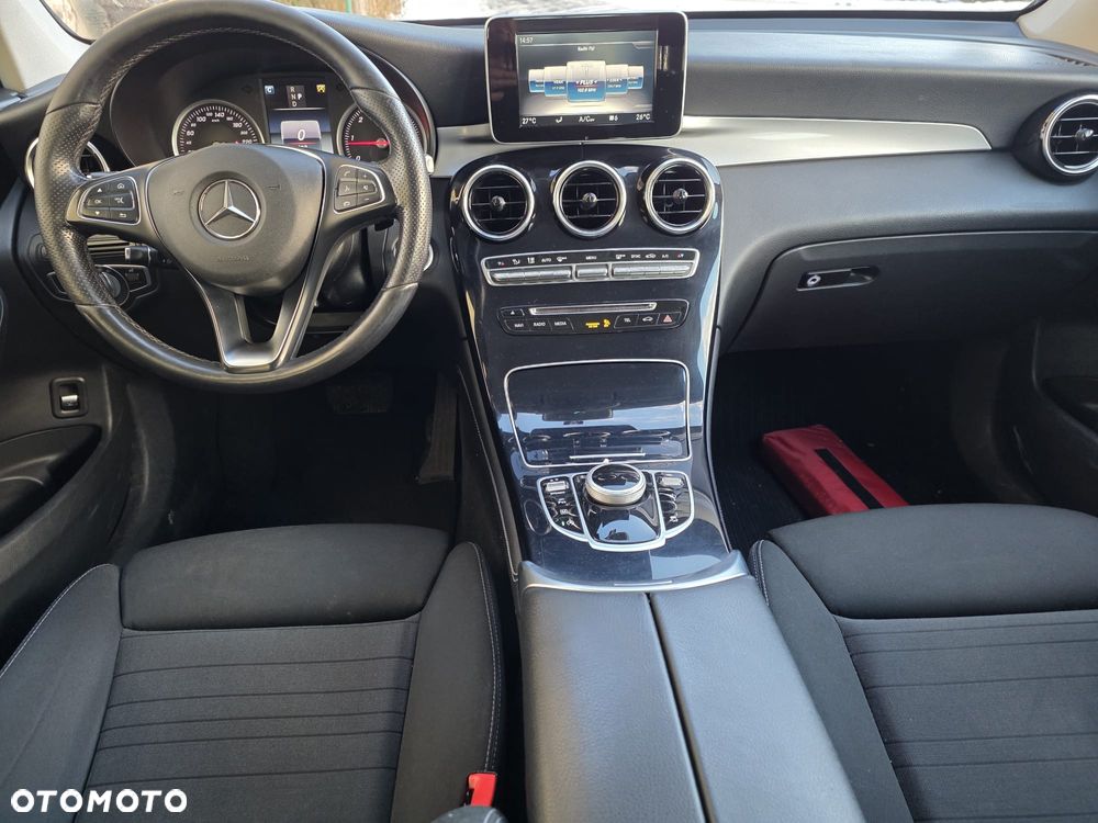 Mercedes-Benz GLC 220 d 4Matic 9G-TRONIC - 8