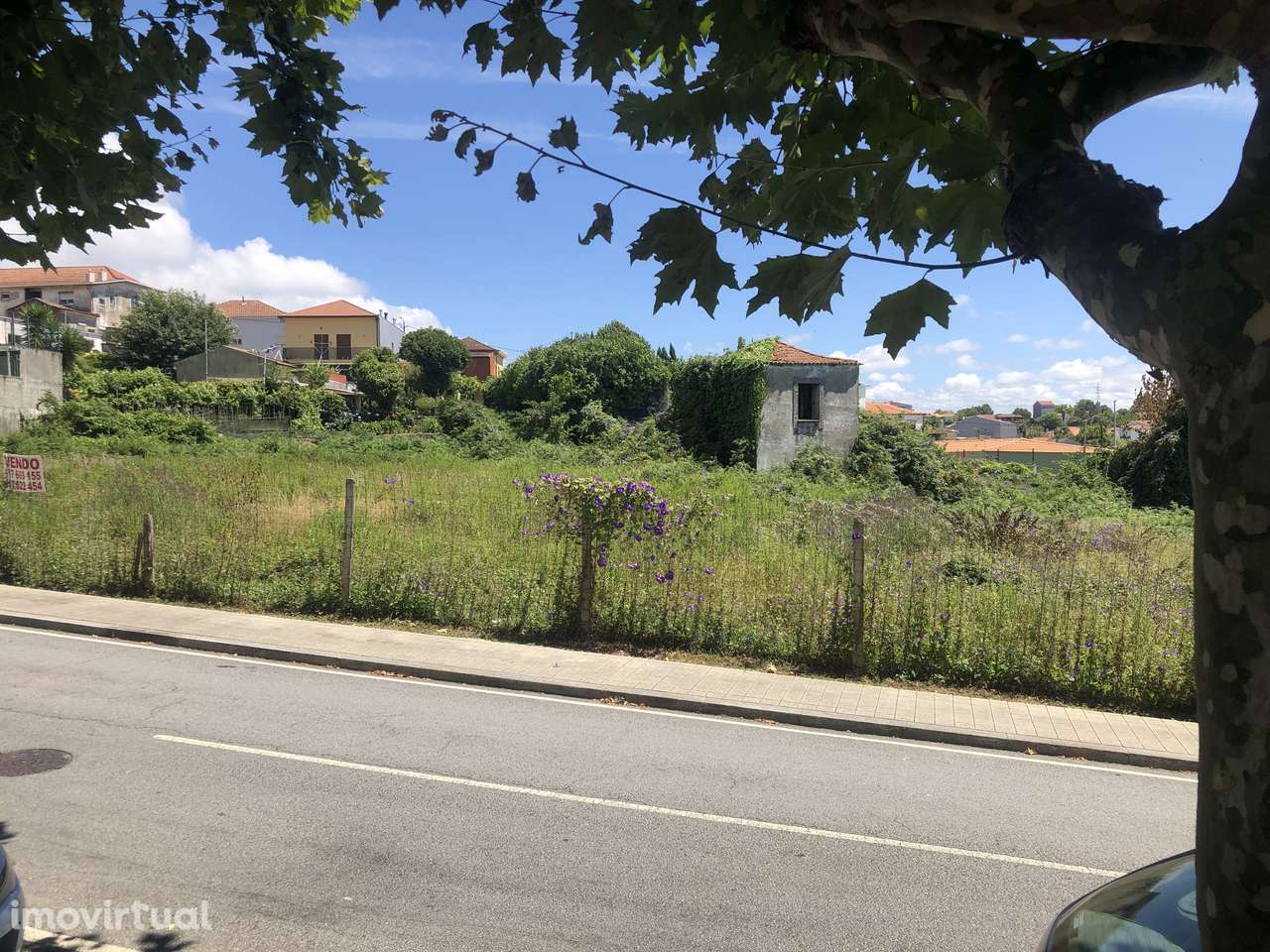Vende-se Terreno em Valbom (Gondomar) - Grande imagem: 2/8