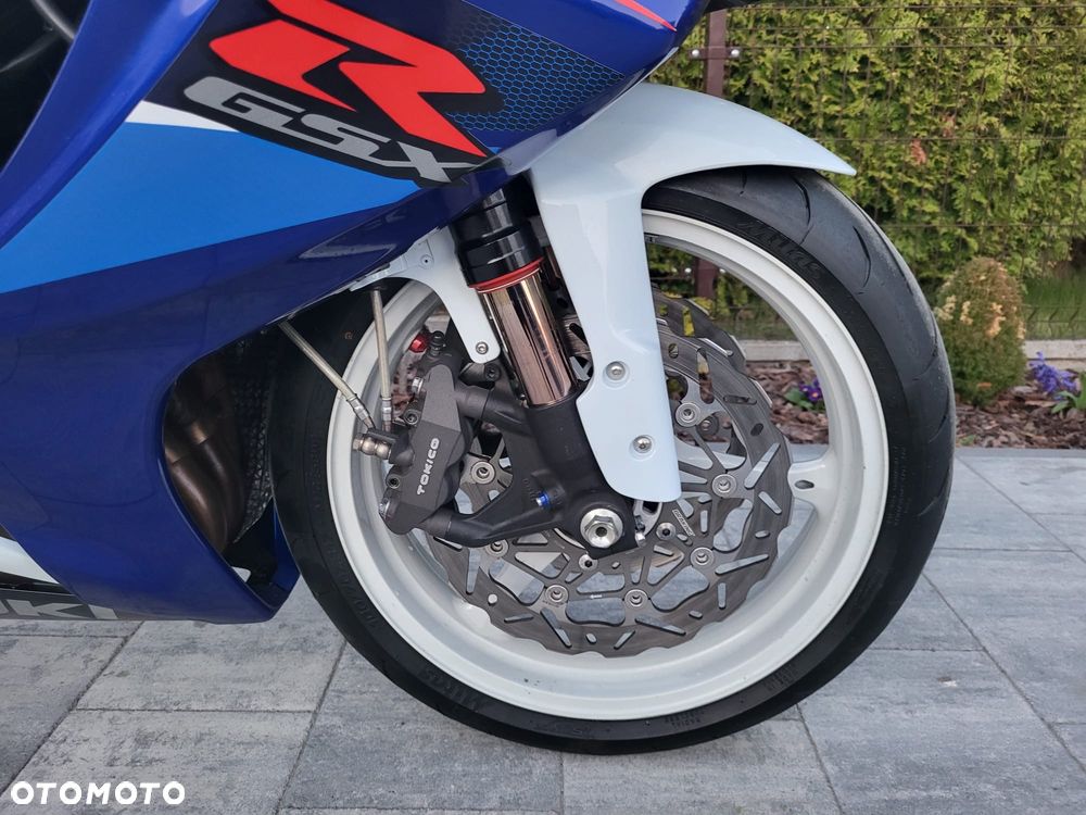 Suzuki GSX-R - 20