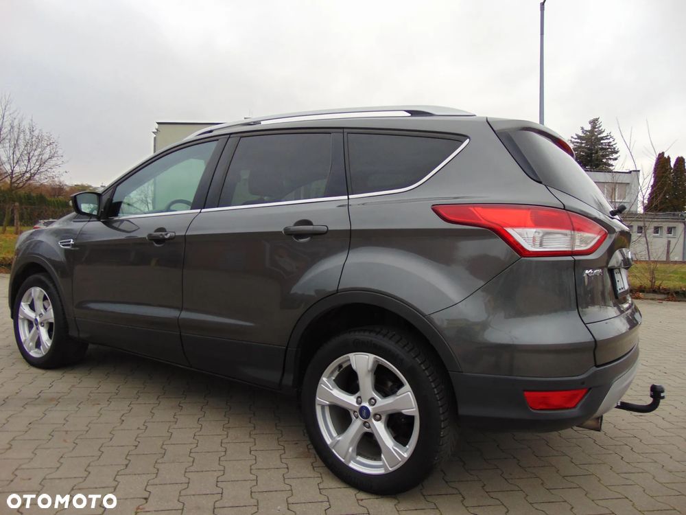Ford Kuga 1.5 EcoBoost 2x4 Titanium - 9