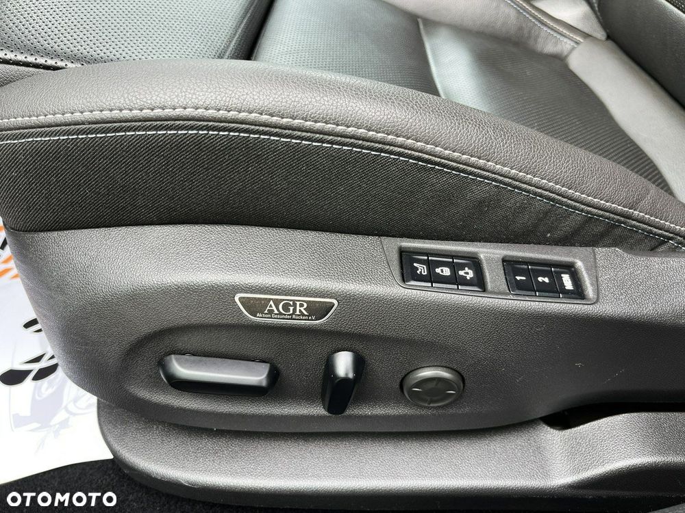 Opel Astra 1.6 Turbo Start/Stop Sports Tourer Dynamic - 31