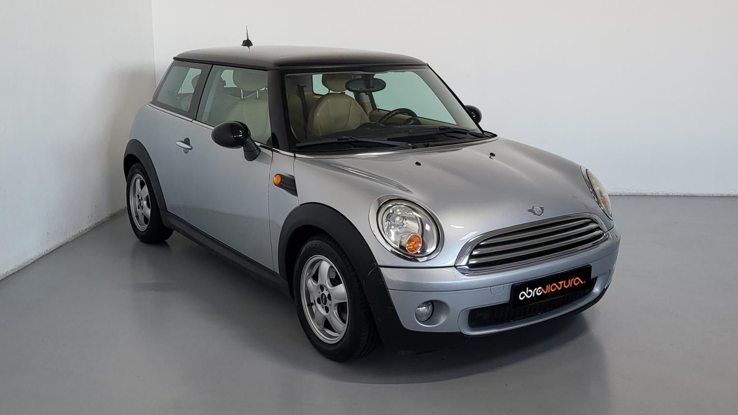 MINI 3 Portas Cooper - 3