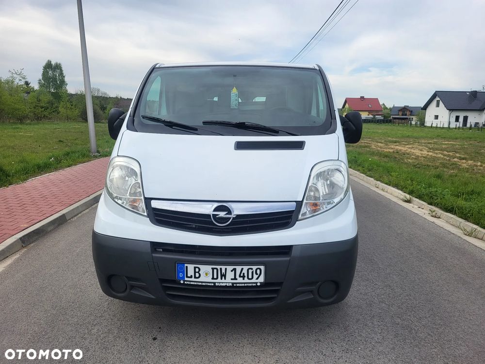 Opel VIVARO - 1