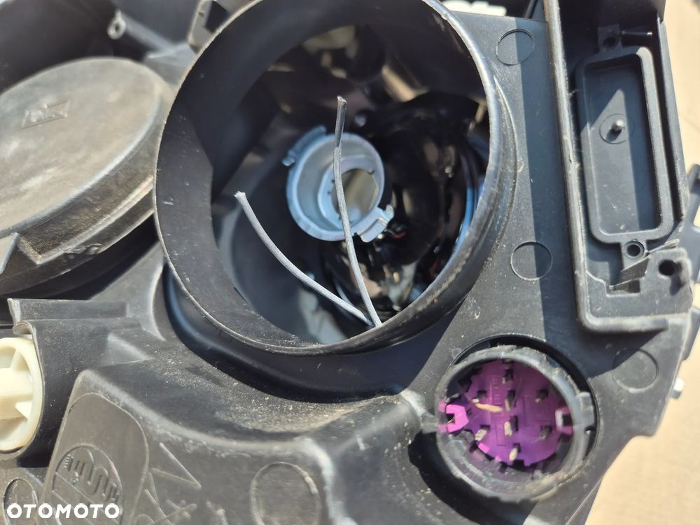 Alfa Romeo MITO lampa lewa.Grafitowa.Valeo.EU.Do naprawy - 13