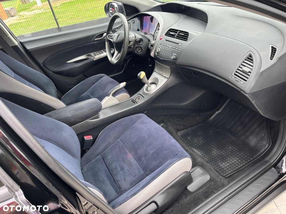 Honda Civic - 8