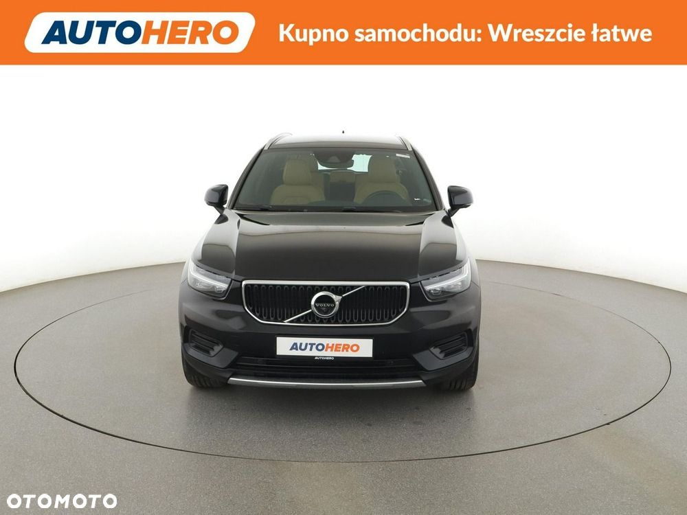 Volvo XC 40 D4 AWD Momentum Pro - 12
