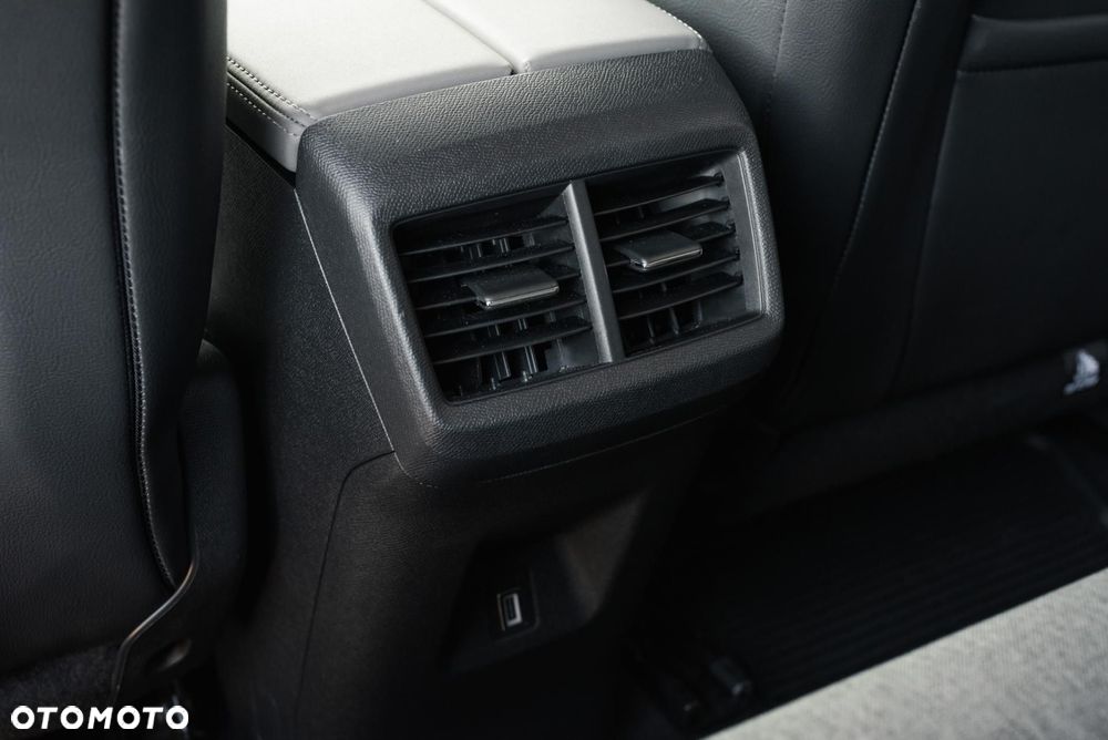 Citroën C5 Aircross 1.6 PHEV 225 Shine EAT8 - 37