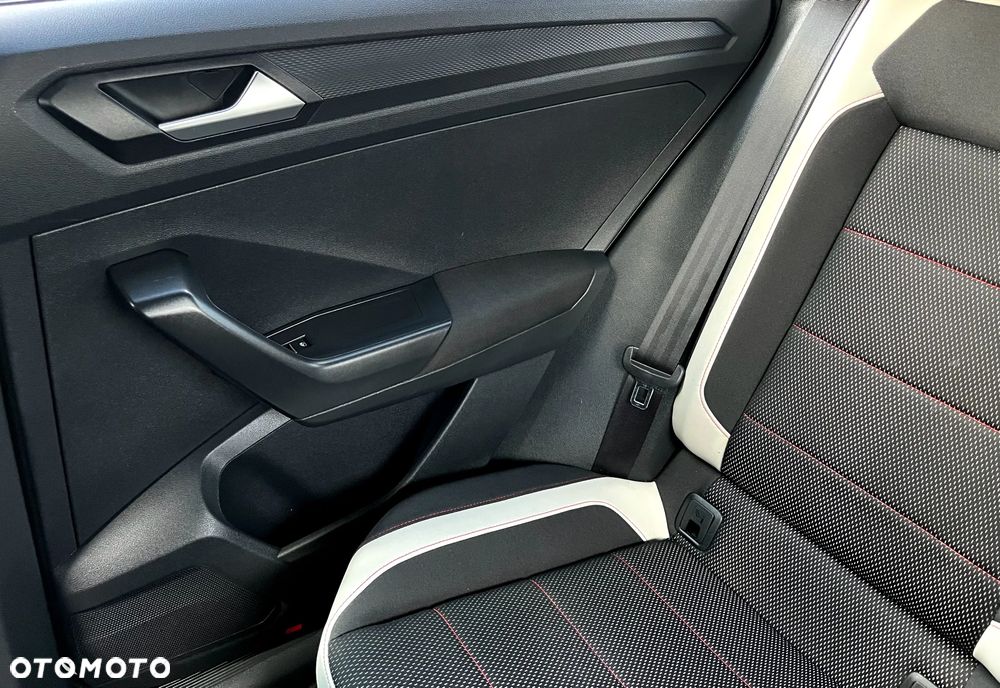 Volkswagen T-Roc 1.5 TSI ACT Premium - 20