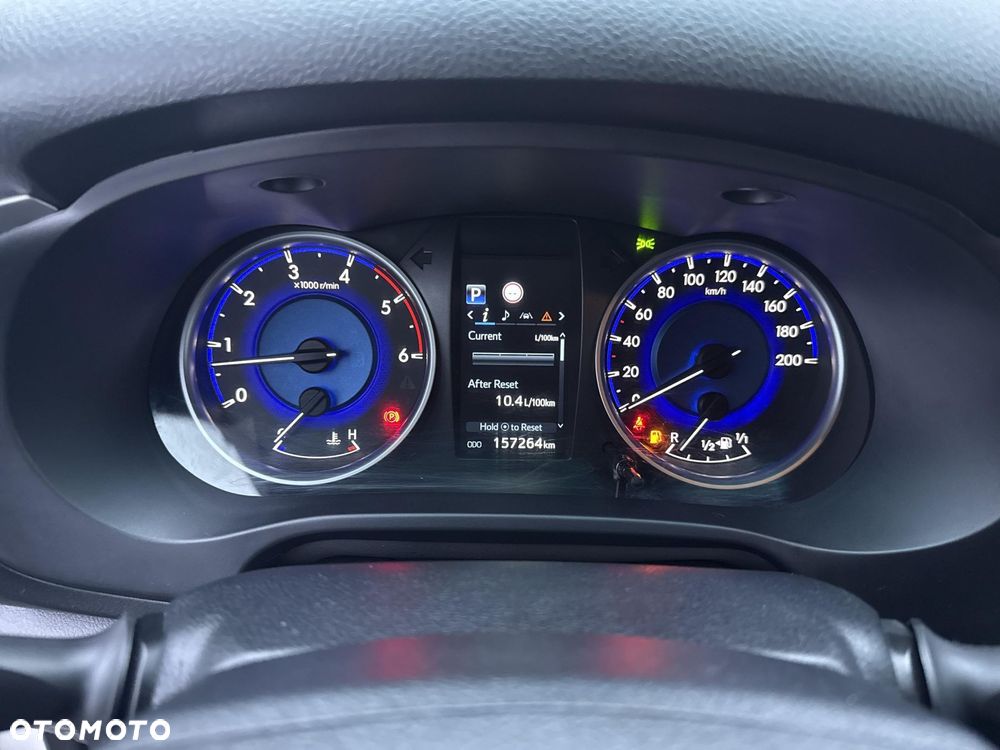 Toyota Hilux 2.4 D-4D Double Cab SR5 4x4 - 17