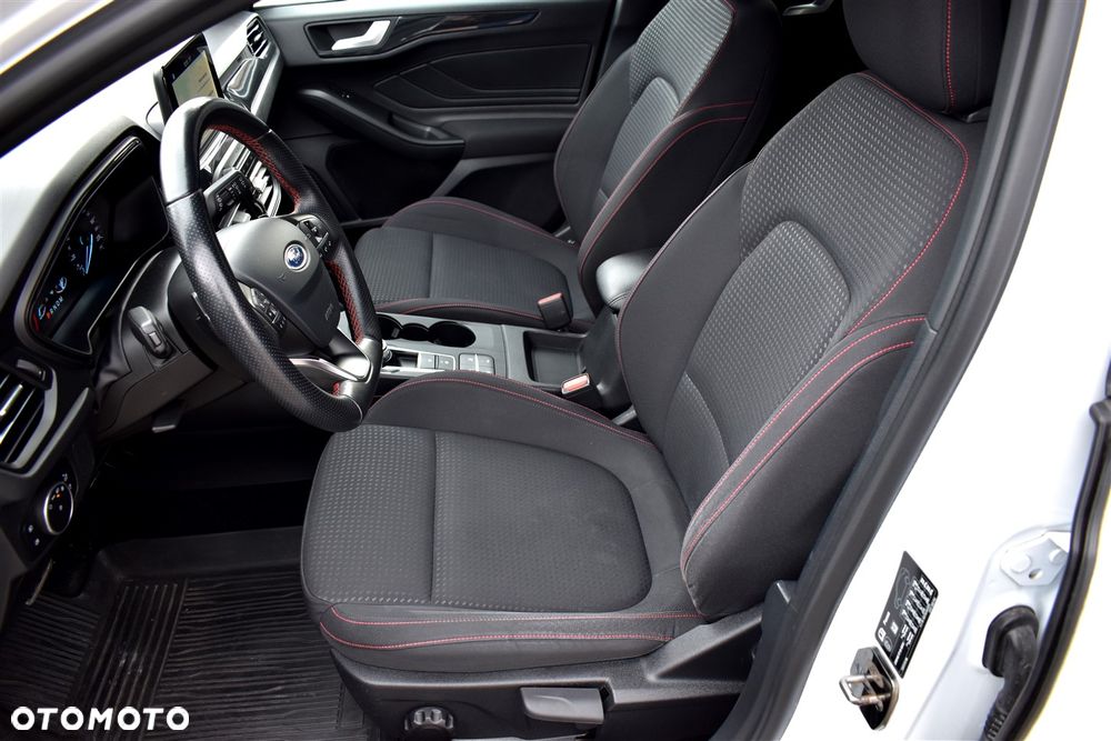 Ford Focus 2.0 EcoBlue ST-Line Business - 13