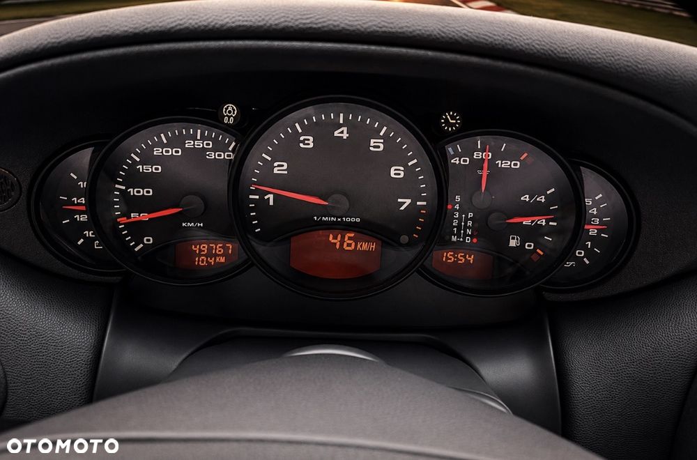 Porsche 911 - 12