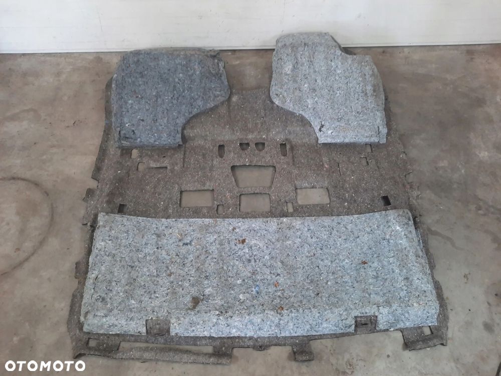 WYKŁADZINA DYWAN PODŁOGA TESLA S - 6