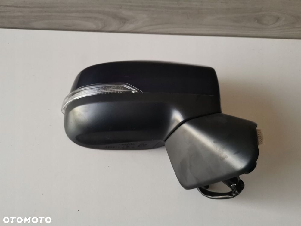 SUBARU FORESTER V 18- LUSTERKO PRAWE 13 PIN USA KOMPLETNE M2Y - 2