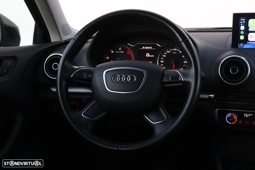 Audi A3 Sportback 1.6 TDI Advance S tronic - 33