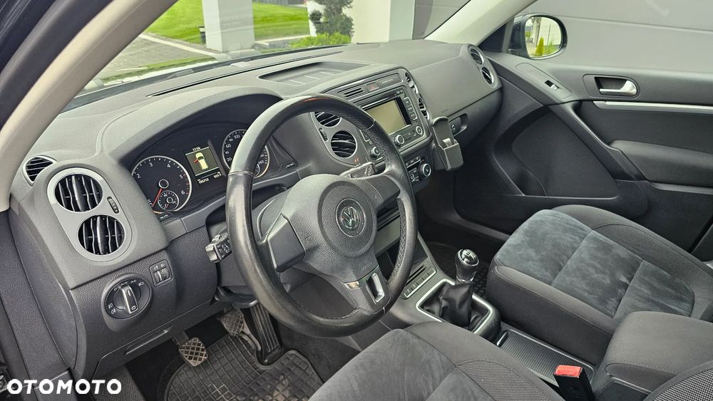Volkswagen Tiguan 2.0 TDI BlueMot Sport&Style - 9