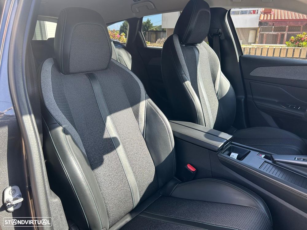 Peugeot 308 SW 1.6 Hybrid Allure Pack e-EAT8 - 19