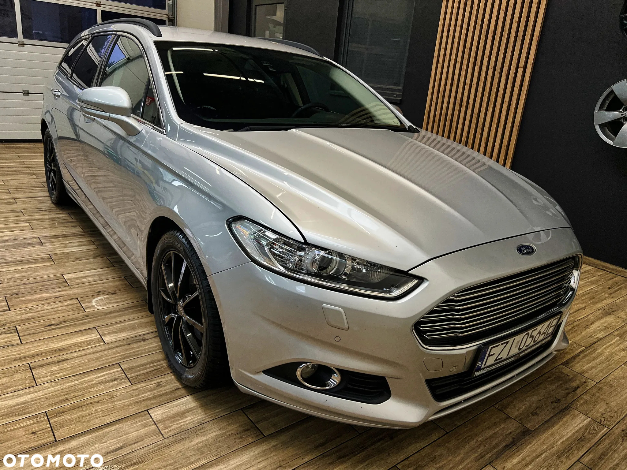 Ford Mondeo 1.5 EcoBoost Start-Stopp Titanium - 3