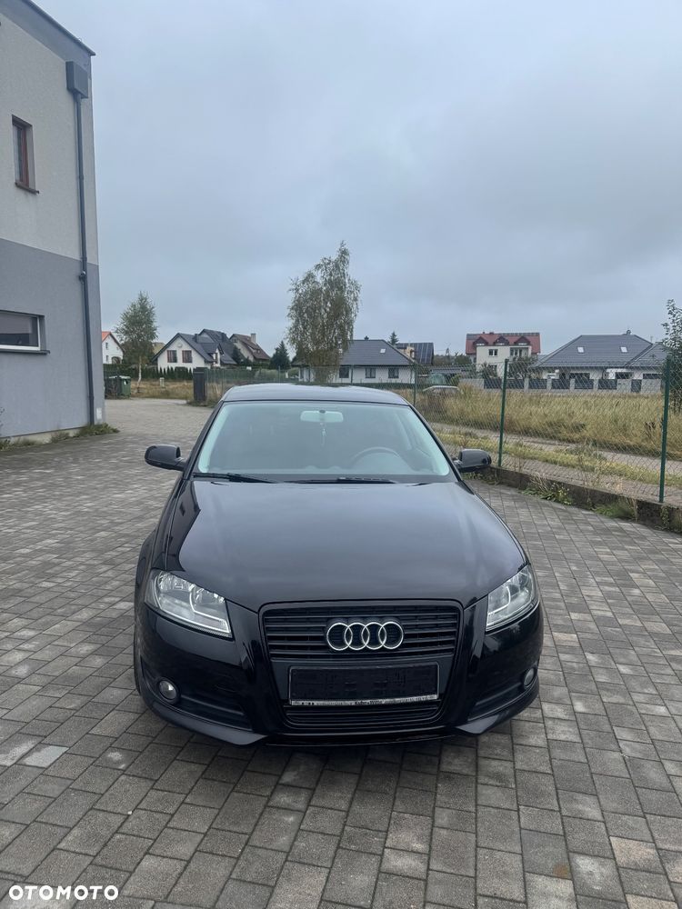 Audi A3 Sportback 1.4 TFSI Ambiente - 1