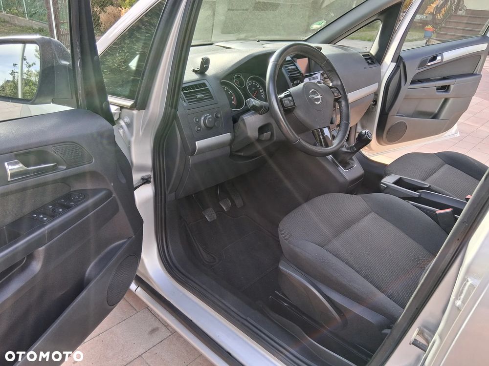 Opel Zafira 1.8 Family Plus - 7