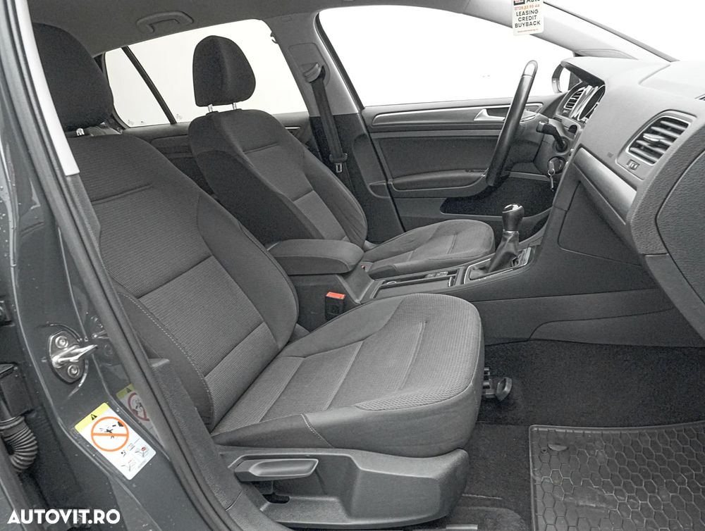 Volkswagen Golf 1.6 TDI Trendline - 13