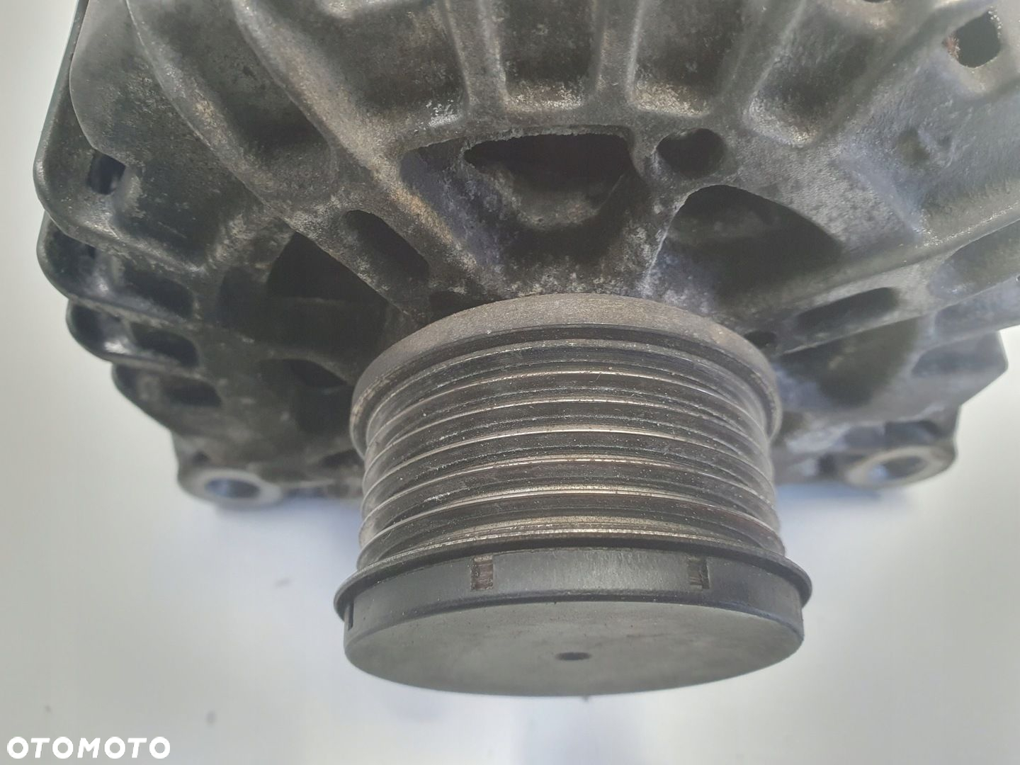 Citroen Berlingo II 1.6 HDI ALTERNATOR valeo 9665617780 - 4