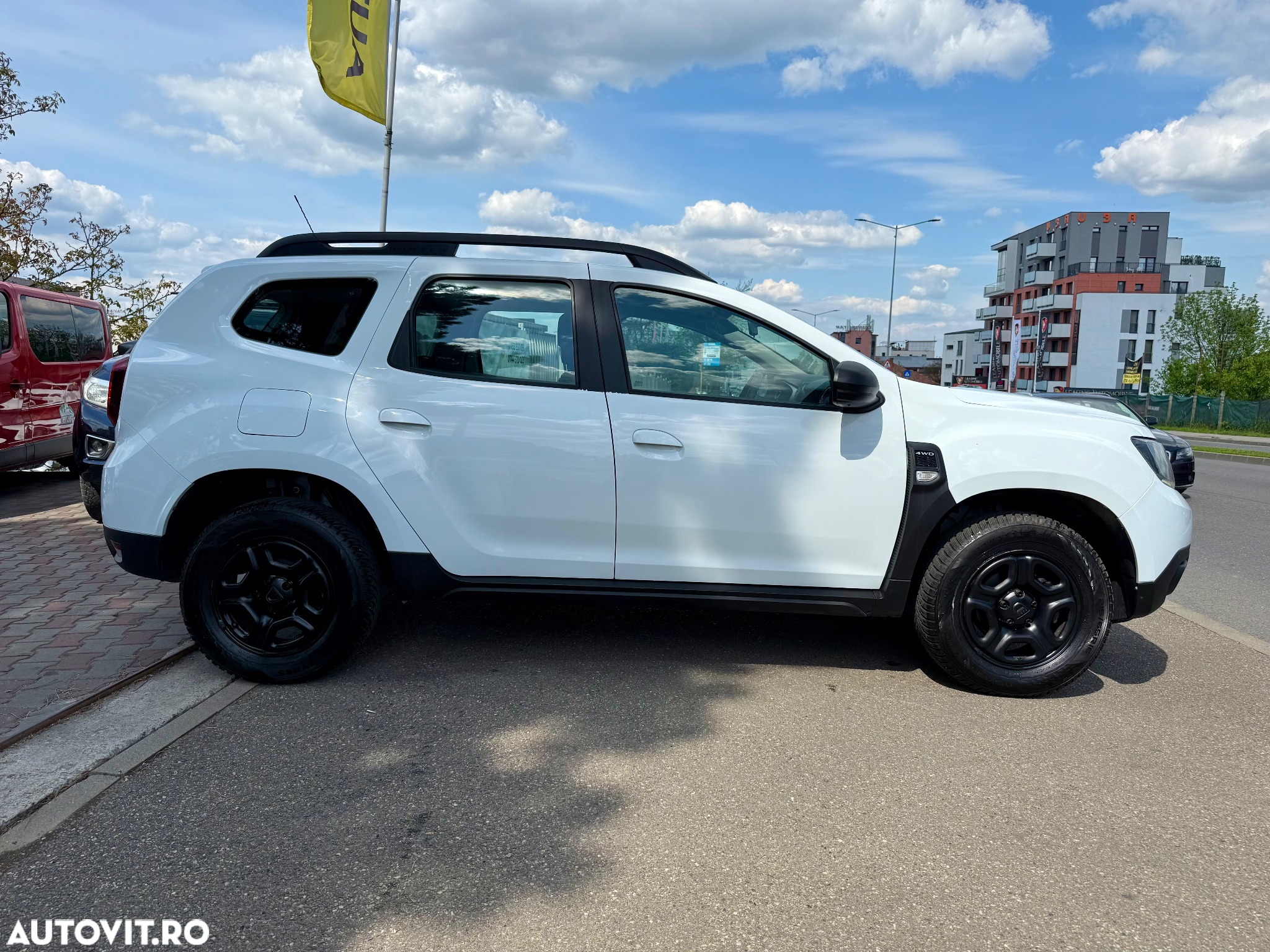 Dacia Duster 1.5 Blue dCi 4WD Comfort - 12
