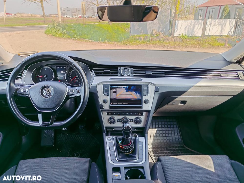 Volkswagen Passat - 7