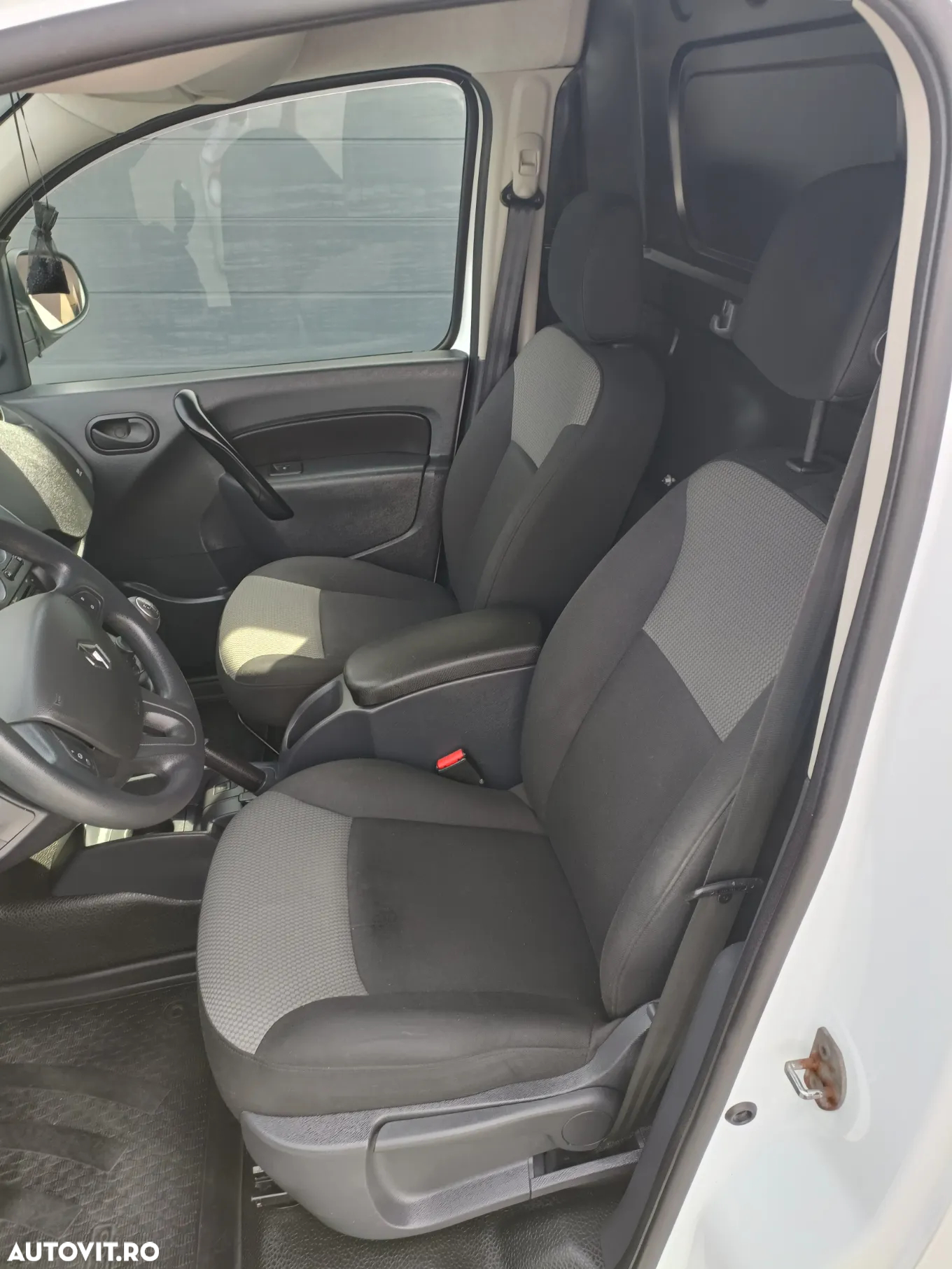 Renault Kangoo BLUE dCi 95 EDITION ONE - 23