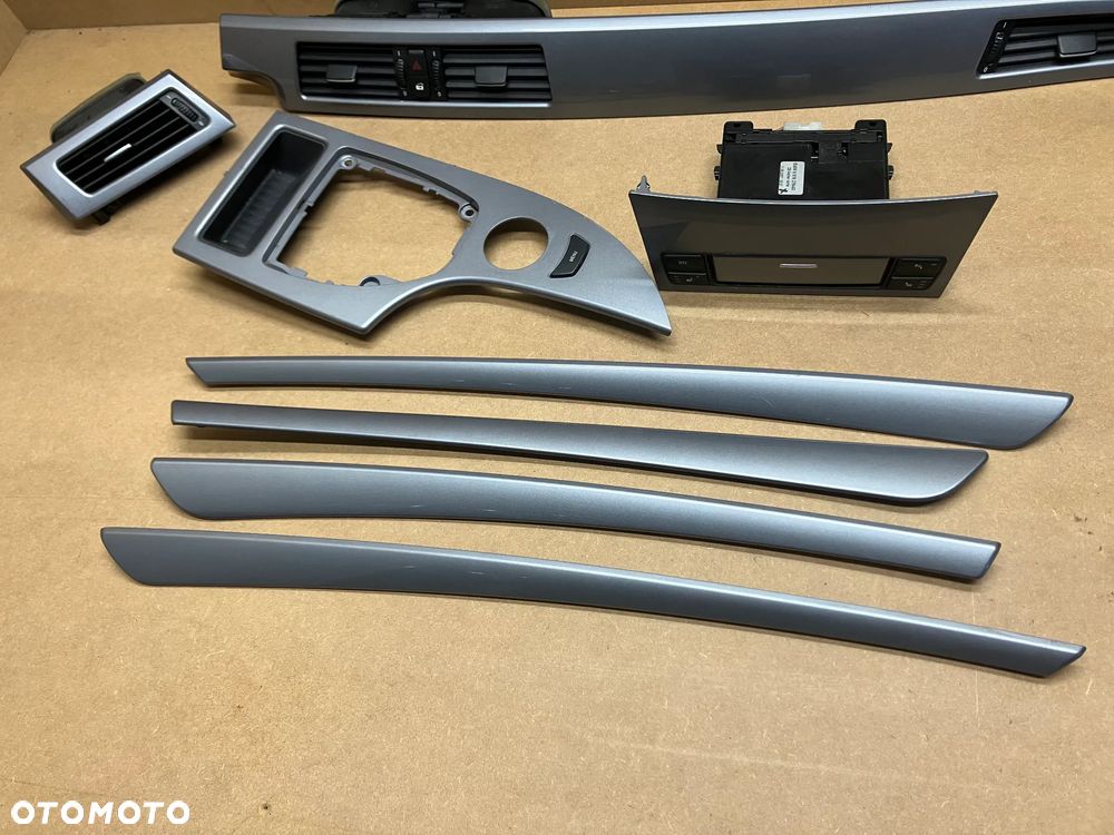 DEKORY LISTWY OZDOBNE BMW E60 E61 LIFT LCI SREBRNE - 2