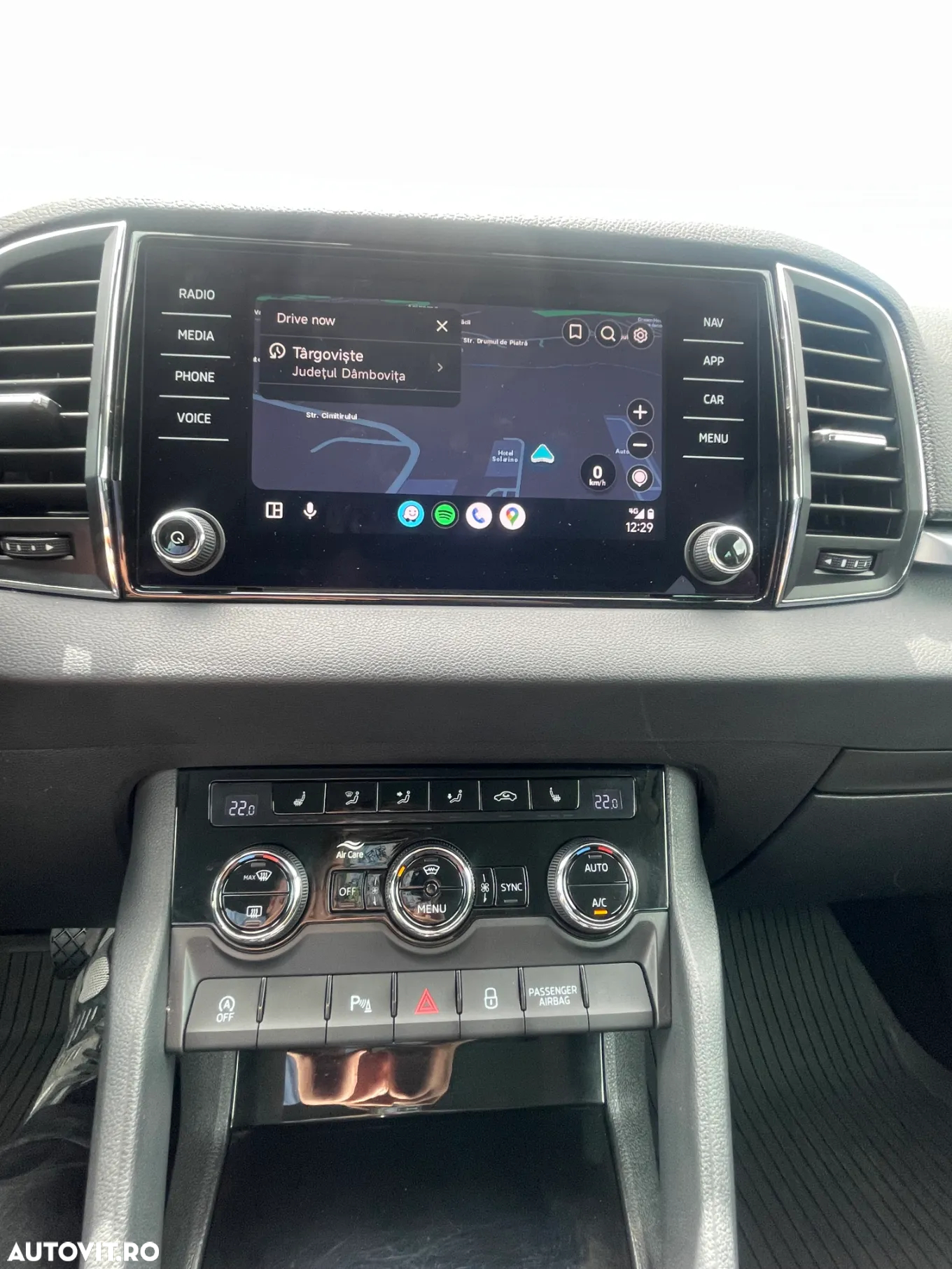 Skoda Karoq 1.5 TSI ACT DSG Ambition - 14